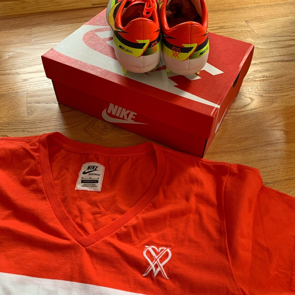 Nike mercurial Ronaldo Vapor IX CR7 rare soccer football cleats Portugal heart